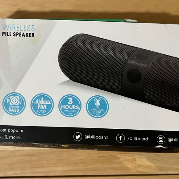 Billboard Bluetooth Speaker - Picture 1 of 1